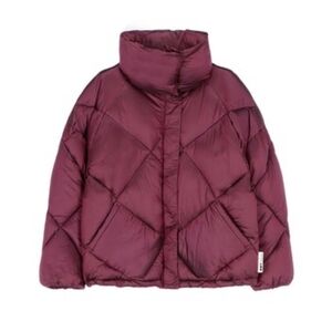 Oofwear Ultra Light Puffy Jacket in Wine Size Medium